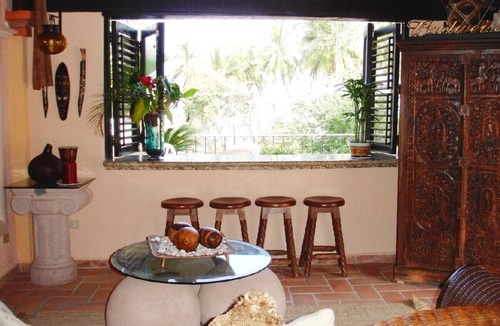 South Shore Hotel Area Villa | Beautiful Spanish Style Villa with Ocean View,100 steps from the Beach