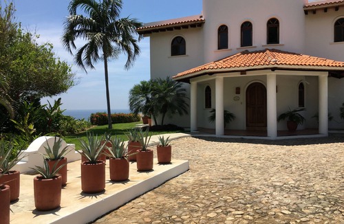 San Francisco House | Best views in San Pancho-Oceanfront Villa, Heated Infinity Pool & Private Tennis