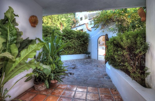 Conchas Chinas Villa | Breathtaking Specials! Pay for 5 Nights & Stay 7 OR Pay 3 Nights & Stay 4