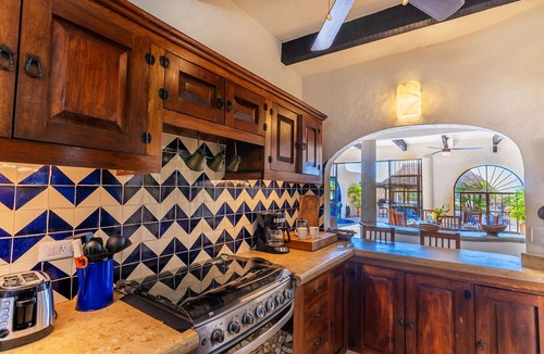Sayulita Villa | Bright 3-bed, 3-bath Villa with pool, walk to town