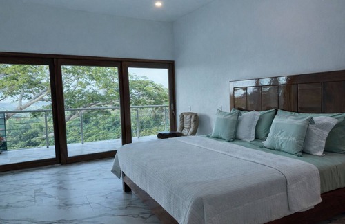 Higuera Blanca House | Casa Parota Suite