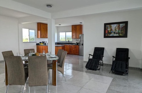 Alto Lucero Villa | Casa Playa Eugen beach house with pool