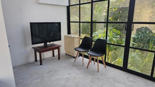 Palenque House | Casa roja Depto B