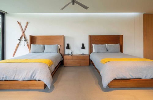 Marina Vallarta House | Casa Vallarta Summary