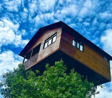 Omitlan de Juarez House | Casita del Arbol Trini By GEstores