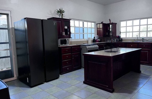 Santa Maria Tonameca House | Charming Retreat | 3BR, Pool Access & Ground Floor