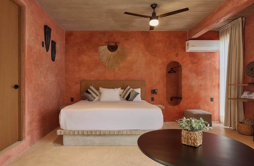 Brisas de Zicatela Hotel | Chic Studio with Pool, Steps to La Punta Beach