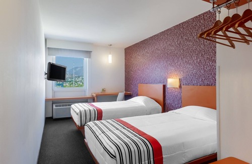 Tuxtla Gutierrez Hotel | City Express Junior by Marriott Tuxtla Gutiérrez Poliforum