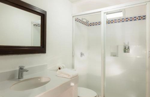 Las Glorias Hotel | Costa Club Punta Arena - Todo Incluido