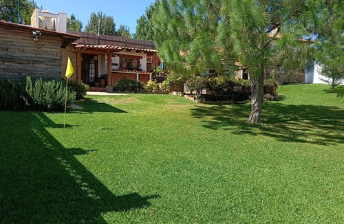 Mazamitla Cabin | Country house, fully fenced, with a large garden and a cabin; pets are welcome