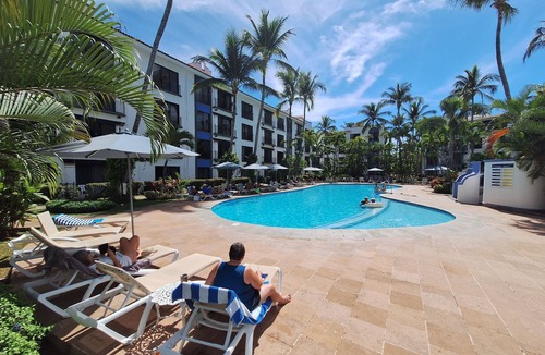 Fluvial Vallarta Apartment | Cozy PH Studio with kitchenette AC/WIFI Jacuzzi tub in charming Puerto Vallarta