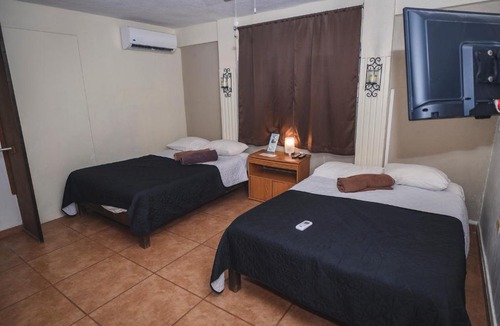 Zona Centro Apartment | Departamento CENTRICO, Tv smart, minisplit nuevo, wifi 100 mb, cocina, lavadora, asador, parking, letra i