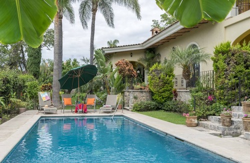 Rancho del Oro Villa | Family, Pet, Disabled Friendly Villa with Pool, Wi-Fi, and Air Conditioning.