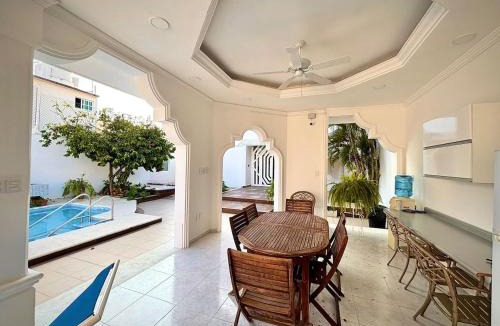 Boca del Rio Ski Chalet | FQ Chalets en Costa de Oro, Chalet 2