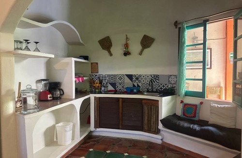 San Francisco Hotel | Habitación Casa Flores (Planta baja)