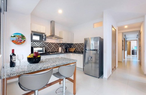 Downtown Puerto Vallarta Condo | Hilltop Hideaway with Rooftop Dipping Pool – Walk to Beach & Malecón!