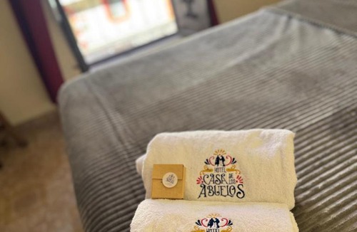 Bernal Hotel | Hotel Casa de Los Abuelos