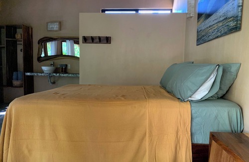 Barra de Colotepec Hotel | Hotel Gallo de Mar Room #Suite Queen+AC