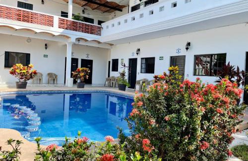 Los Ayala Hotel | Hotel kale -iztac