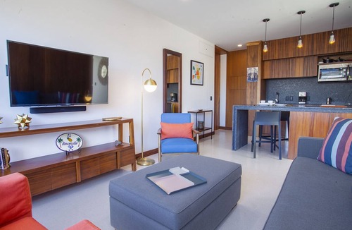 Emiliano Zapata Apartment | Legendary Mexican Architecture in the Heart of Zona Romantica! 1BD Studio for re