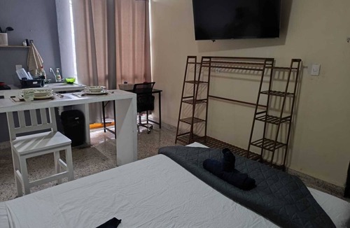 Cordoba Apartment | Loft 104 Cordoba Downtown Parking