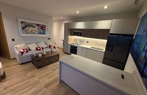 Fluvial Vallarta Apartment | LUXURY APARTMENT IN A TOWER BLOCK WITH SPECTACULAR SUNSETS