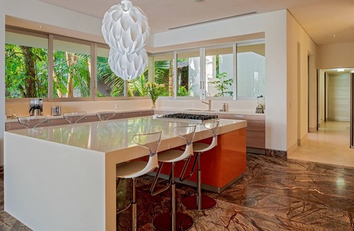 Conchas Chinas House | Luxury Oceanfront Villa FUll Staff 3 Meals a Day
