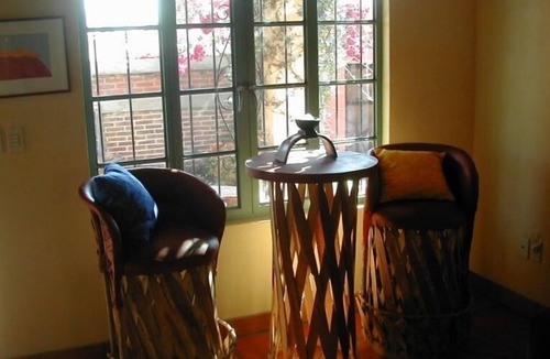 Ajijic House | Mexican Jewel House . Allan Fotheringham Stayed Here !