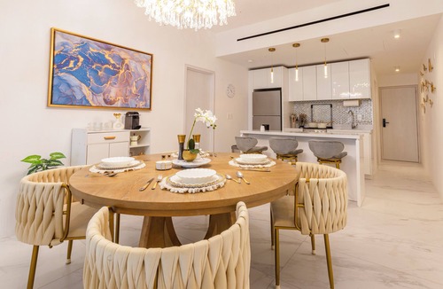 El Medano Ejidal Apartment | Modern 2-bedroom apartment in amazing Cabo San Lucas w/hot tub, pool and Gym