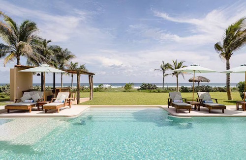 Barra de Colotepec Villa | Moonlight Villa by the sea