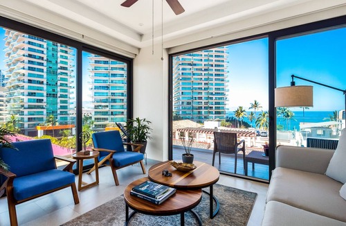 North Hotel Zone Condo | Ocean-view Portosanto 502 in Puerto Vallarta, 2BR/2BA