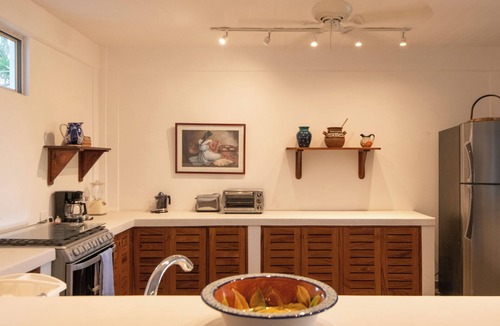 Brisas de Zicatela House | Ocean‑View Villa w/Pool · 1‑Min Walk to Zicatela Beach · Fast WiFi