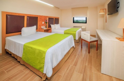 Poza Rica Hotel | OYO Paris Fc Express, Poza Rica de Hidalgo