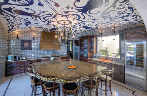 South Shore Hotel Area Villa | Please Inquire Before Booking – Luxury Villa