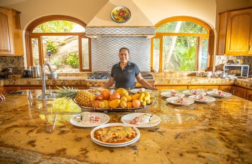 South Shore Hotel Area Villa | Please Inquire Before Booking – Luxury Villa