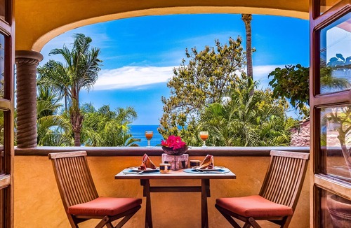 Amapas Apartment | Private, Beach Access, Ocean View, Walkable to Town, Daily Maid Service, WiFi!