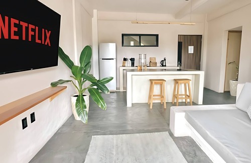 Santa Maria Apartment | Queen 1BR Loft · Shaded Terrace · Zicatela