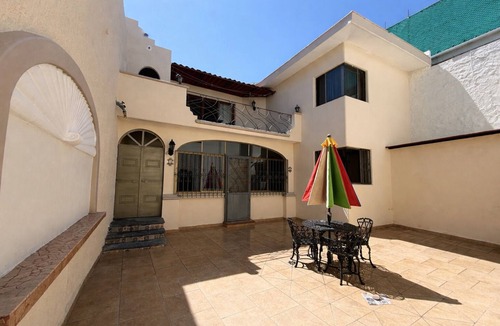 Chapala Centro Apartment | Serene 2-bedroom apartment in charming Chapala Lake perfect for relaxing