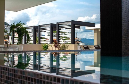 Emiliano Zapata Apartment | Skyloftpv by LOFT268