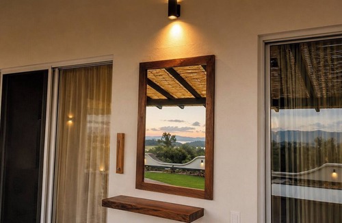 San Juan Cosala House | Stone House