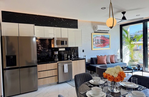 Colonia 5 de Diciembre Condo | Sunsetower Premium 1BR, Rooftop Infinity Pool