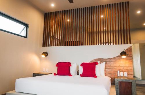 Isla Navidad Villa | The Garden Suite