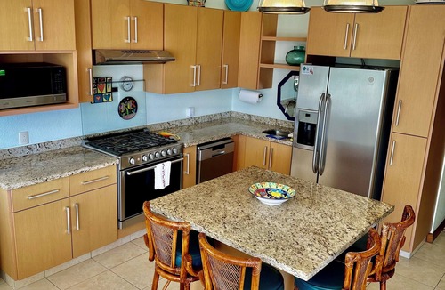 Emiliano Zapata Condo | Tropical Paradise