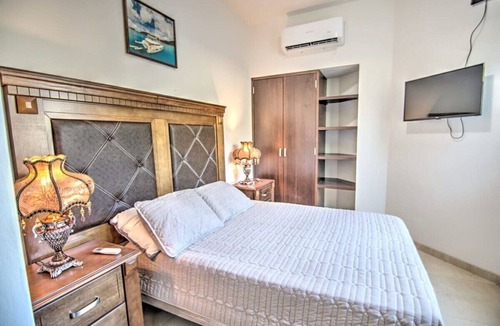 La Cruz de Huanacaxtle Villa | Villa 20: Large Private Pool & Beach Club Access
