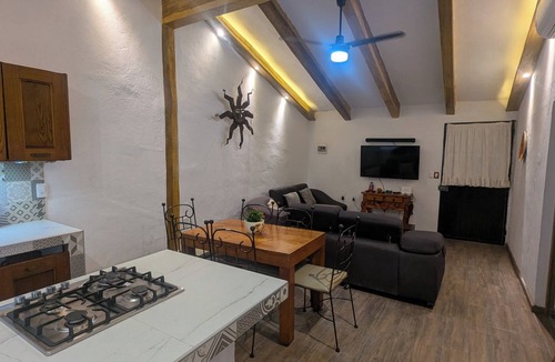 Lo de Marcos Villa | VILLA MANGO. COZY VILLA WITH MODERN CONVENIENCES