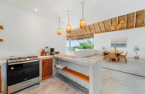 Sayulita House | Villas Sempre Avanti | Beachfront Estate w 2 Pools