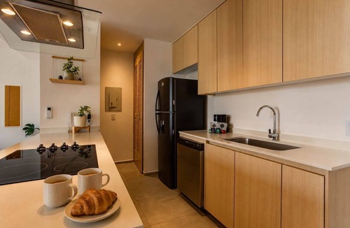 Flamingos Condo | Wake Up to the Pacific | Stylish Escape