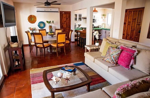 La Paz House | Walk to malecón, private Pool and Garden