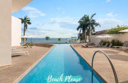 La Cruz de Huanacaxtle Apartment | Zantamar - Beachfront Suites in La Cruz