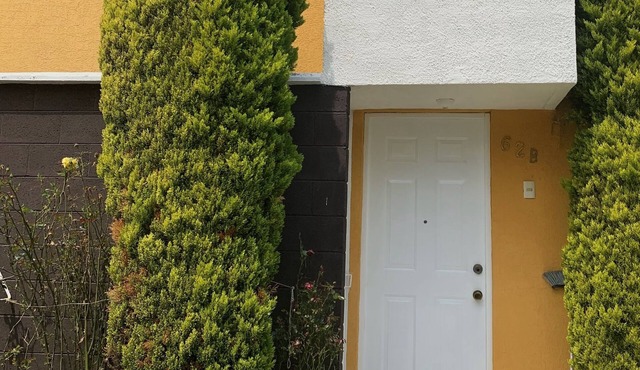 Amazing 3-bedroom townhome in a gated comm. Santa Maria Toltepec, Toluca, Mexico